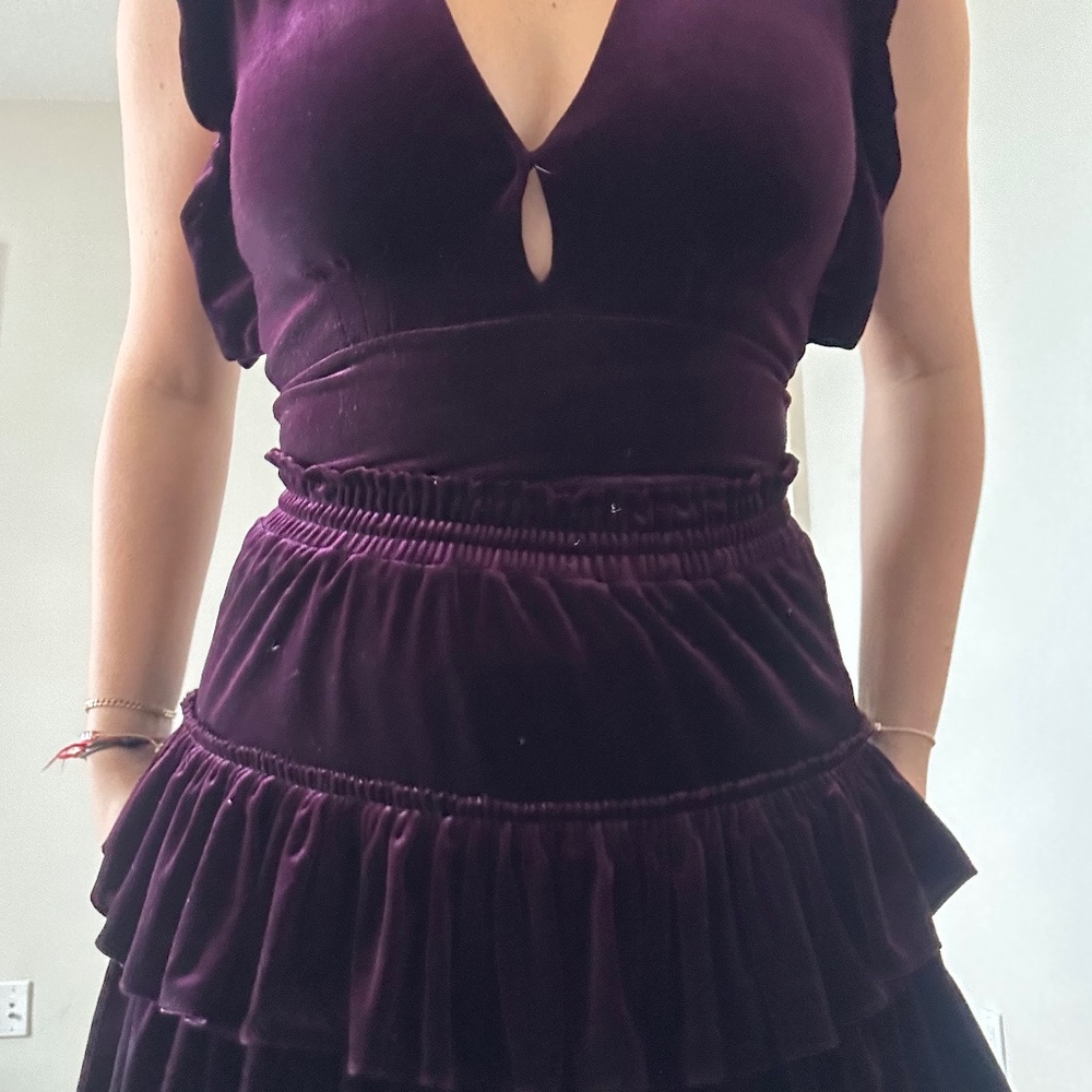 Misa L.A. Tiered Velvet Top and Skirt Set in Plum